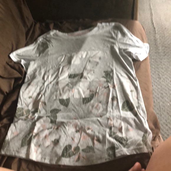 T-shirt - Picture 1 of 1